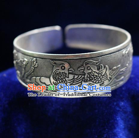 Traditional Chinese Miao Nationality Crafts Jewelry Accessory Bangle, Hmong Handmade Miao Silver Mandarin Duck Bracelet, Miao Ethnic Minority Silver Bracelet Accessories for Women