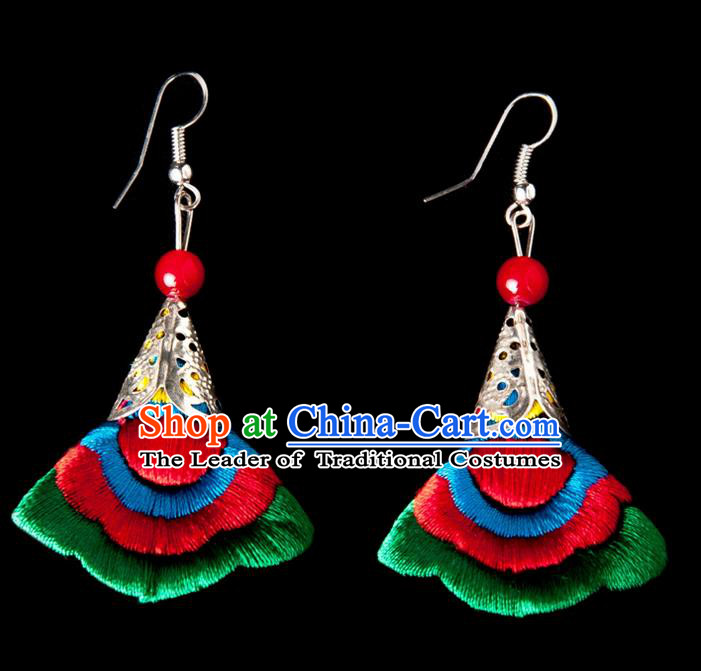 Traditional Chinese Miao Nationality Crafts, Yunnan National Handmade Embroidery Flower Linen Green Earrings Pendant, China Ethnic Minority Eardrop Accessories Earbob Pendant for Women