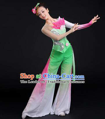 Traditional Chinese Yangge Fan Dancing Costume, Folk Dance Yangko Paillette Uniforms, Classic Lotus Dance Dress Drum Dance Clothing for Women