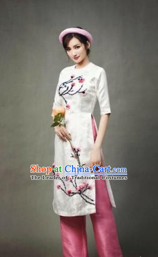 Traditional Top Grade Asian Vietnamese Costumes Dance Dress, Vietnam National Female Handmade Queen White Embroidery Flowers Ao Dai Dress Cheongsam Clothing for Women