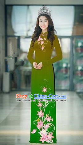 Top Grade Asian Vietnamese Costumes Classical Jing Nationality Printing Handmade Light Green Cheongsam, Vietnam National Vietnamese Traditional Princess Ao Dai Dress