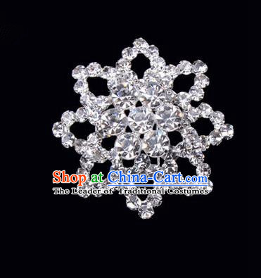 Chinese Ancient Peking Opera Jewelery Accessories, Traditional Chinese Beijing Opera Props Octagon Brooch Ornaments Hua Tan White Rhinestone Breastpin