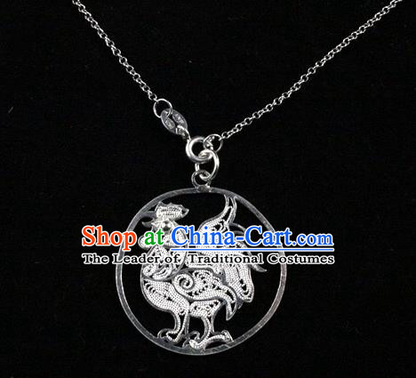 Traditional Handmade Chinese Ancient Classical Accessories Pure Sliver Chinese Zodiac Pendant Chicken Lacing Pendent for Women