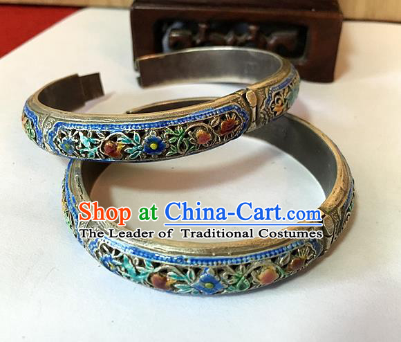 Traditional Chinese Miao Nationality Accessories Blueing Bracelet, Hmong Female Ethnic Pure Sliver Chasing Technique Bangle for Women