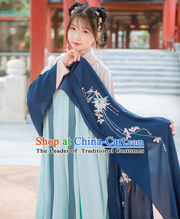 Traditional Chinese Tang Dynasty Palace Princess Embroidered Hanfu Navy Wearing Silks for Women