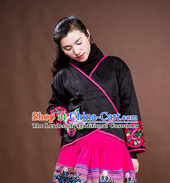 Traditional Chinese National Costume Cotton-padded Coat, Elegant Hanfu Embroidered Peony Tang Suit Jacket for Women