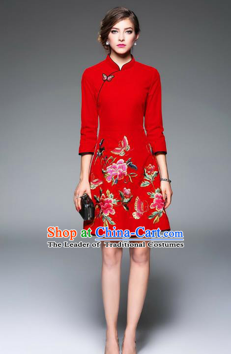 Top Grade Asian Chinese Costumes Classical Embroidery Butterfly Flowers Cheongsam, Traditional China National Middle Sleeve Chirpaur Dress Red Qipao for Women