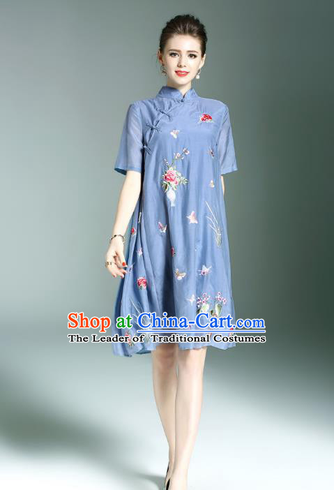 Top Grade Asian Chinese Costumes Classical Embroidery Butterfly Flowers Slant Opening Cheongsam, Traditional China National Blue Chirpaur Dress Plated Buttons Qipao for Women