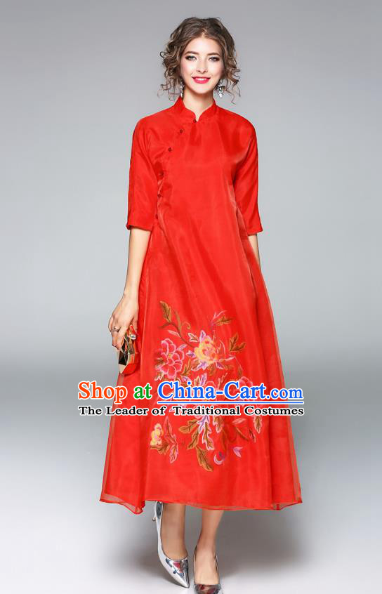 Asian Chinese Oriental Costumes Red Cheongsam, Traditional China National Embroidery Chirpaur Dress for Women