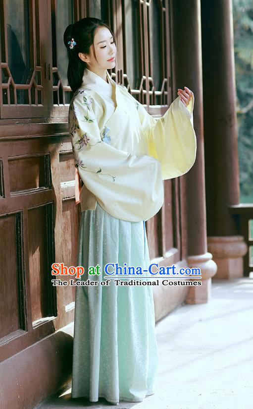 Traditional Chinese Ancient Young Lady Hanfu Costume, Asian China Ming Dynasty Princess Embroidered Yellow Blouse and Skirts for Women