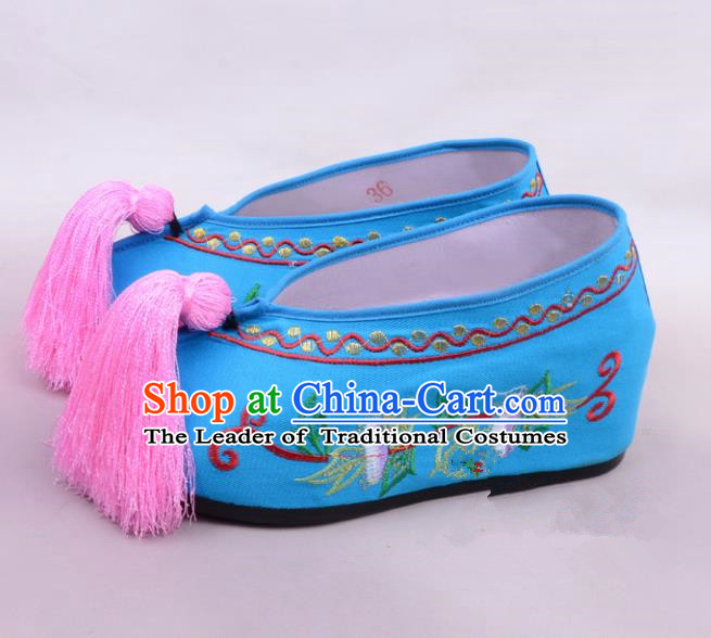 Traditional Beijing Opera Hua Tan Embroidered Shoes Princess Blue Shoes, Ancient Chinese Peking Opera Diva Blood Stained Shoes