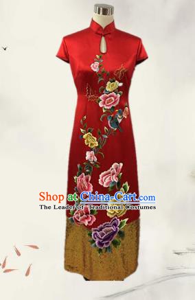 Traditional Chinese National Costume Wedding Mandarin Qipao, Tang Suit Chirpaur Embroidered Red Silk Cheongsam Clothing for Women