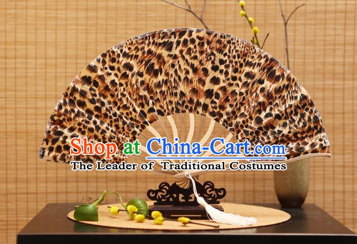 Traditional Chinese Crafts Printing Leopard Silk Folding Fan Sensu Fans for Women