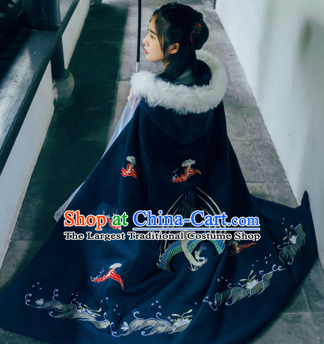 Chinese Traditional Costume Ancient Ming Dynasty Princess Embroidered Black Cloak for Women