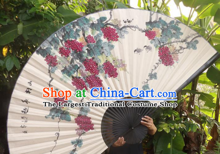 Chinese Traditional Fans Decoration Crafts Black Frame Ink Painting Grape Folding Fans Paper Fans