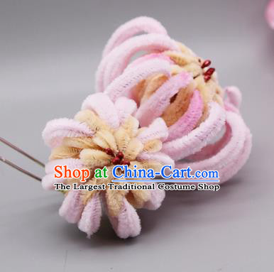 Chinese Traditional Handmade Hair Accessories Ancient Qing Dynasty Queen Pink Velvet Flower Hairpins for Women