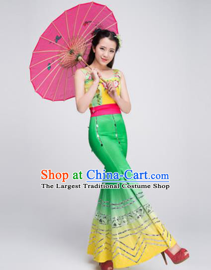 Chinese Traditional Dai Ethnic Costumes Folk Dance Peacock Dance Green Dress for Women