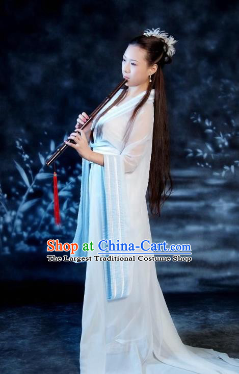 Chinese Ancient Swordswoman Costumes Tang Dynasty Princess White Hanfu Dress for Women