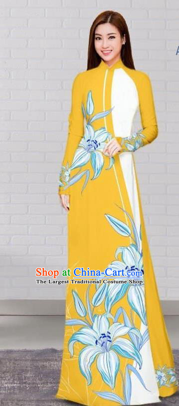 Asian Traditional Vietnam Costume Vietnamese Bride Yellow Cheongsam Ao Dai Qipao Dress for Women