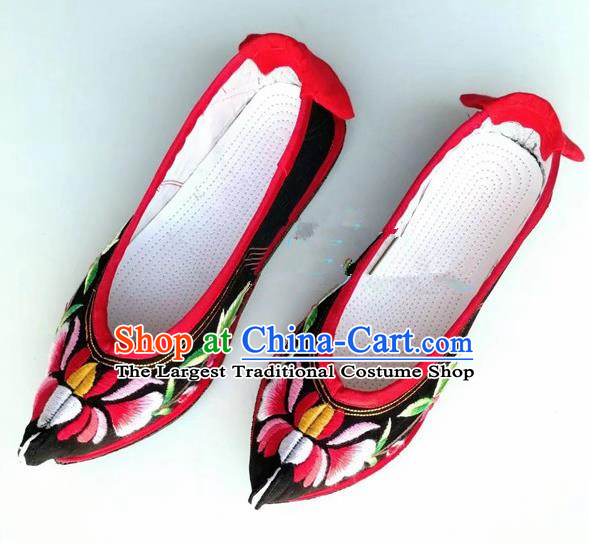 Chinese Traditional Hanfu Shoes Black Embroidered Shoes Handmade Cloth Shoes for Women