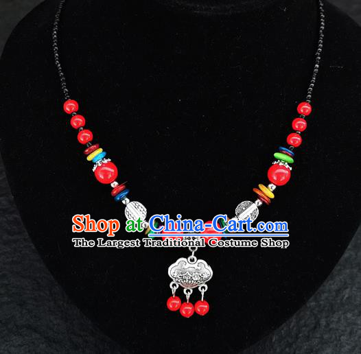 Chinese Traditional Jewelry Accessories Yunnan National Red Beads Longevity Lock Minority Necklace for Women