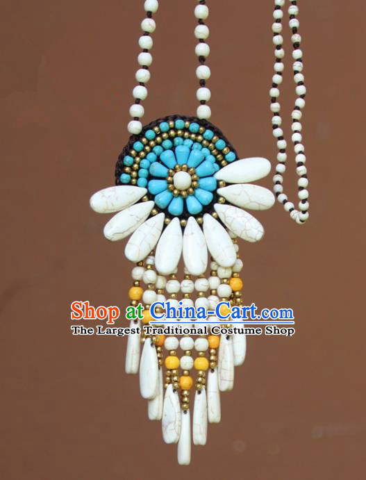 Chinese Traditional Jewelry Accessories Yunnan Minority White Turquoise Necklace for Women