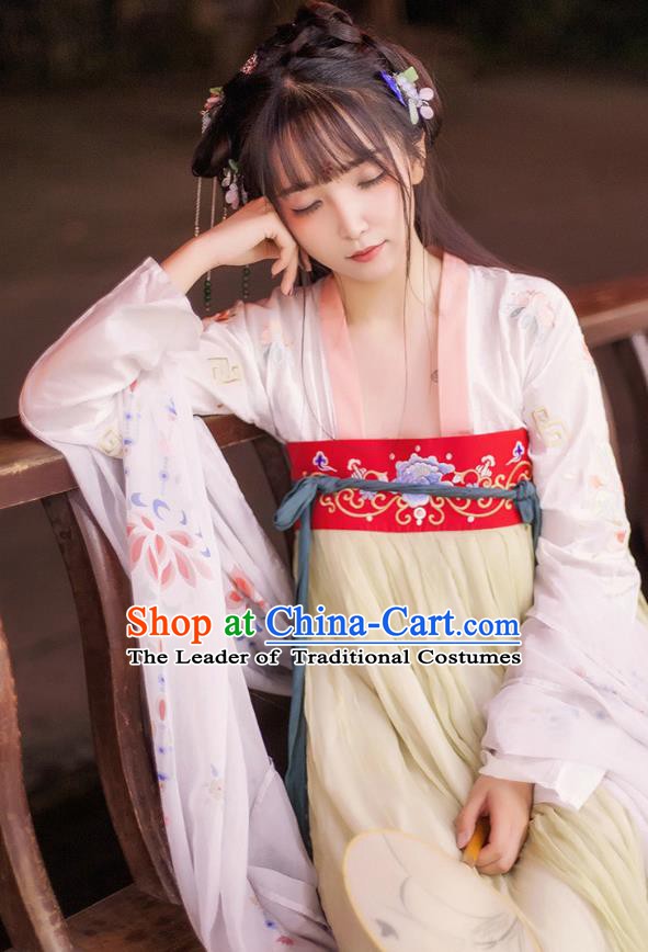 China Ancient Palace Lady Costume Tang Dynasty Princess Embroidered Dress for Women