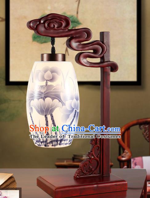 China Handmade Ink Painting Lotus Desk Lantern Painting Lanterns Traditional Lamp