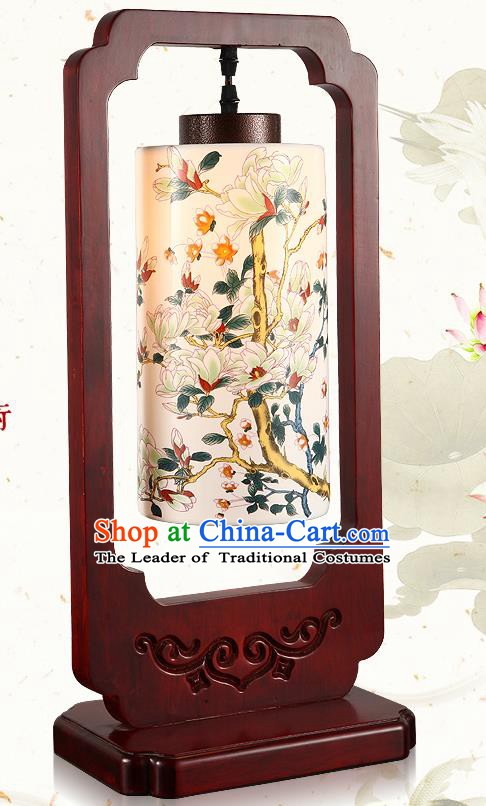 China Handmade Lanterns Palace Desk Lantern Ancient Wood Lanterns Traditional Lamp