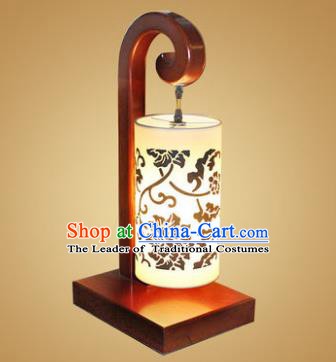 China Handmade Wood Lanterns Lotus Palace Desk Lantern Ancient Lanterns Traditional Lamp