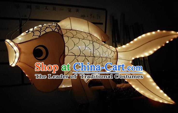 China Handmade Yellow Fish Lanterns Traditional Chinese New Year Palace Lantern Ancient Lanterns