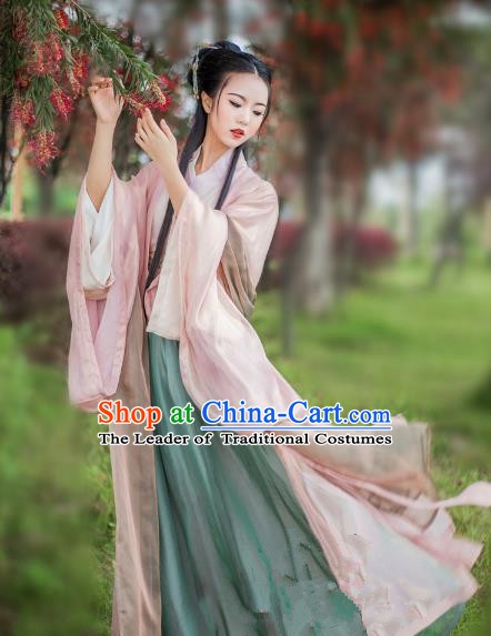 China Ancient Palace Lady Costume Jin Dynasty Princess Embroidered Dress for Women