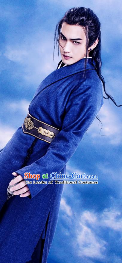 China Ancient Historical Costume Theatre Swordsman Embroidered Clothing for Men