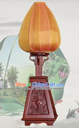 Handmade Traditional Chinese Lantern Desk Lamp Yellow Silk Lanern New Year Lantern