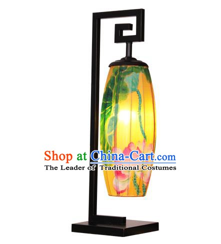 Handmade Traditional Chinese Silk Lantern Painting Lotus Desk Lamp Palace Lantern