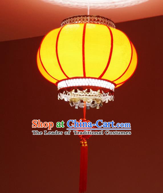 Asian China Traditional Handmade Lantern New Year Yellow Parchment Lanterns Ceiling Lamp Ancient Palace Lanern