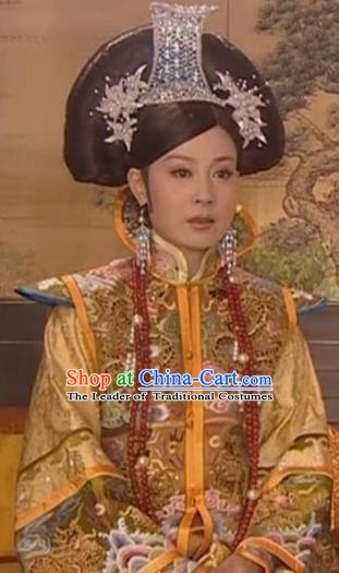 Chinese Ancient Qing Dynasty Empress Dowager of Yongzheng Manchu Dress Historical Costume for Women