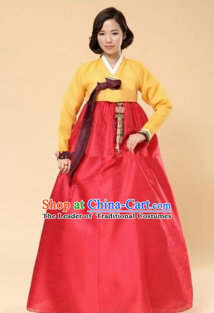 Korean Traditional Bride Hanbok Clothing Yellow Blouse and Red Skirt Korean Fashion Apparel Costumes for Women