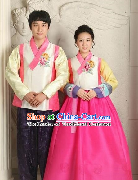 Asian Korean Traditional Wedding Couple Hanbok Ancient Palace Bride and Bridegroom Costumes