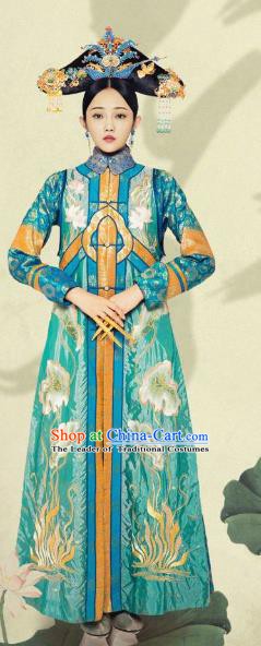 Chinese Ancient Qing Dynasty Imperial Empress Embroidered Dress Manchu Queen Replica Costume for Women