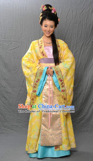 Chinese Ancient Tang Dynasty Imperial Concubine Embroidered Hanfu Yellow Dress Historical Costume for Women