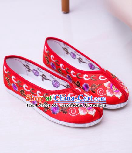 Chinese Traditional Handmade Embroidery Shoes Red Embroidered Shoes for Women