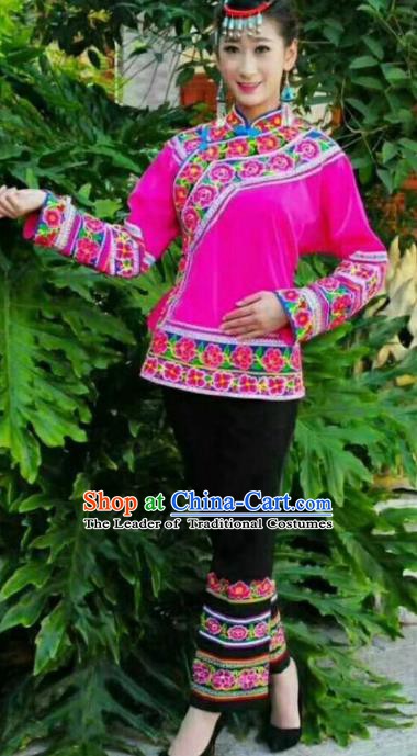 Traditional Chinese Miao Nationality Dance Costume Chinese Hmong Minority Embroidered Costume for Women