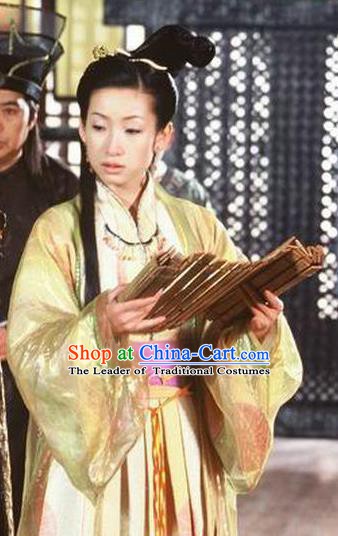 Chinese Ancient Chunqiu Period Jin State Imperial Concubine Li Embroidered Replica Costume for Women
