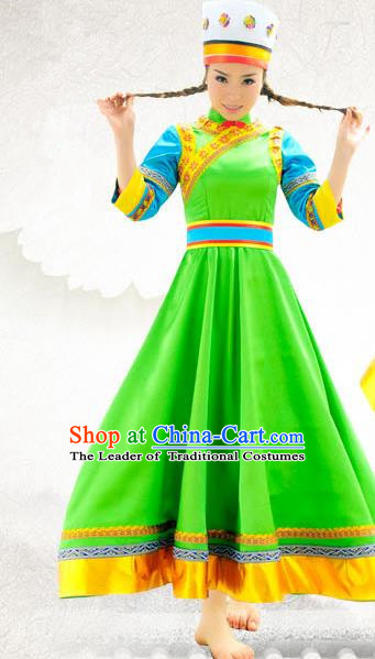 Traditional Chinese Daur Nationality Dance Costume, China Ethnic Minority Embroidery Green Dress Clothing and Headdress for Women