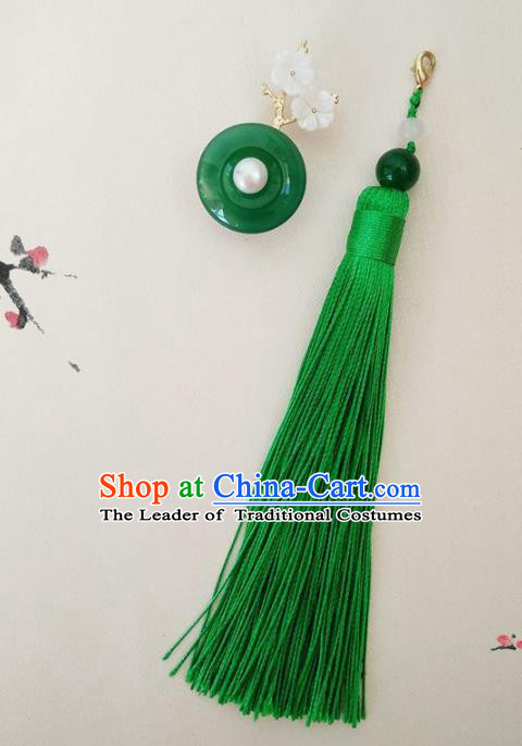 Chinese Ancient Handmade Brooch Jewelry Accessories Green Tassel Peace Buckle Breastpin for Women