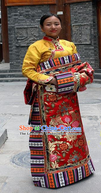 Chinese Traditional Red Tibetan Robe Minority Costume Zang Nationality Clothing for Women