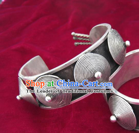 Chinese Miao Sliver Ornaments Bracelet Traditional Hmong Bangle Accessories for Women