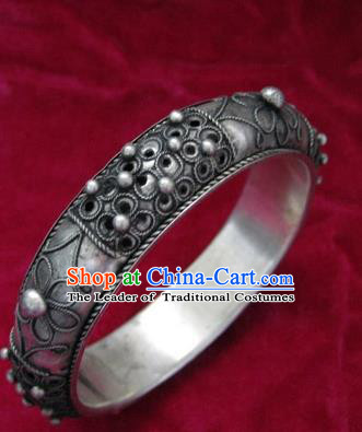 Chinese Miao Sliver Ornaments Bracelet Traditional Hmong Handmade Sliver Bangle for Women