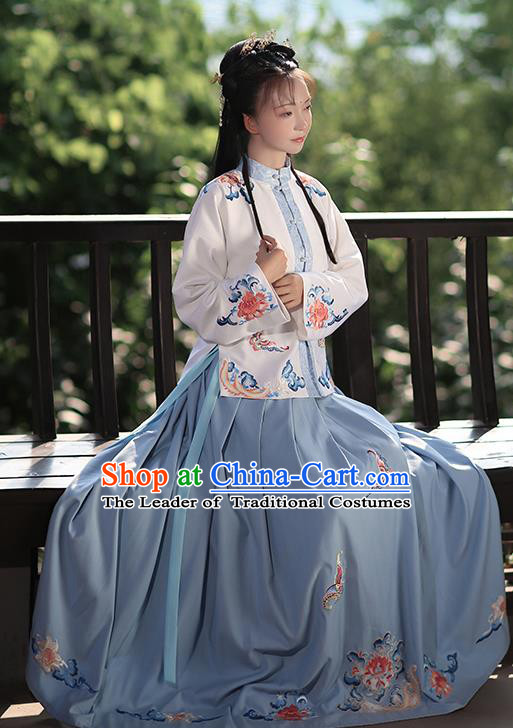 Traditional Chinese Ming Dynasty Palace Lady Costume Ancient Nobility Lady Embroidered Hanfu Dress for Women